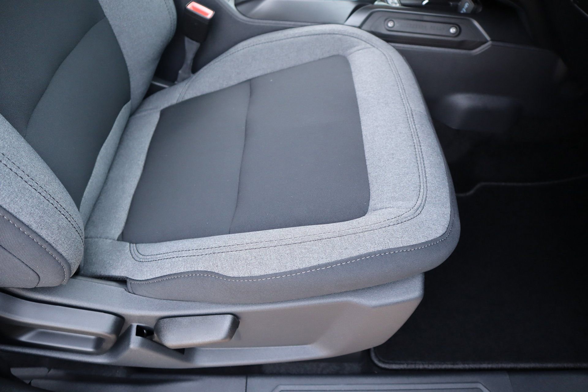 New 2025 Ford Bronco Big Bend image 14