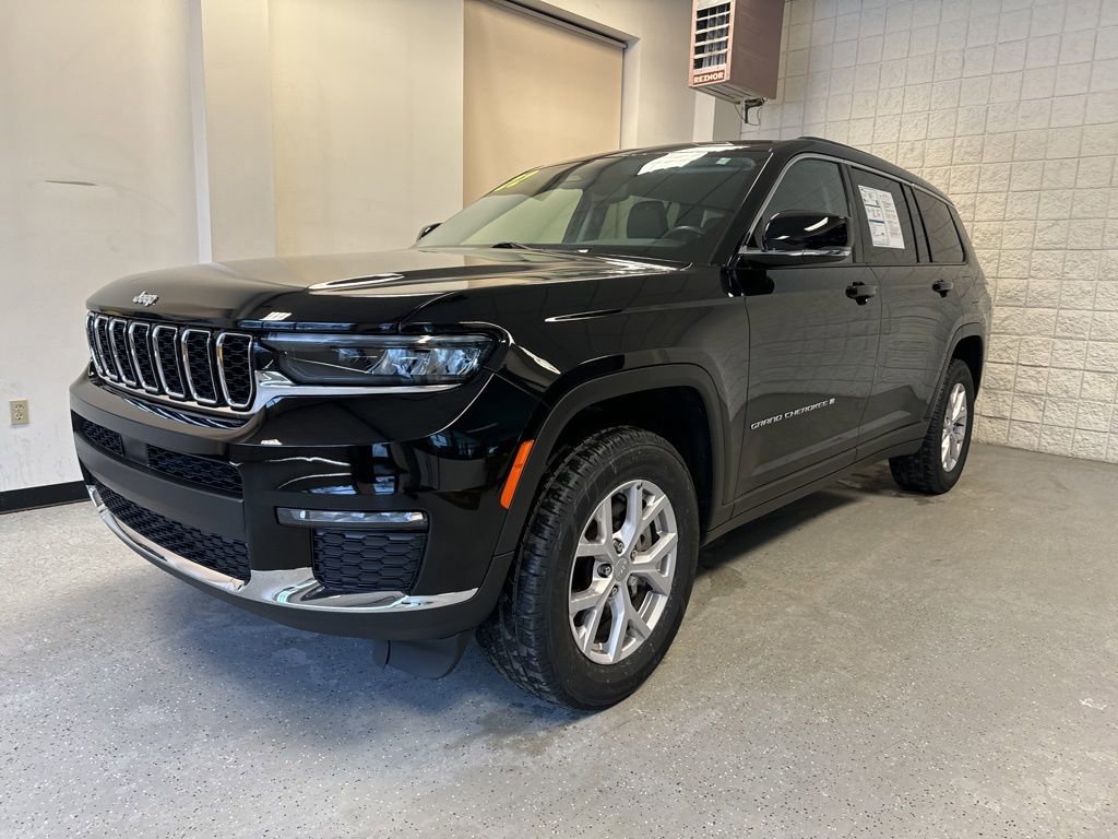 Used 2022 Jeep Grand Cherokee L Limited image 41
