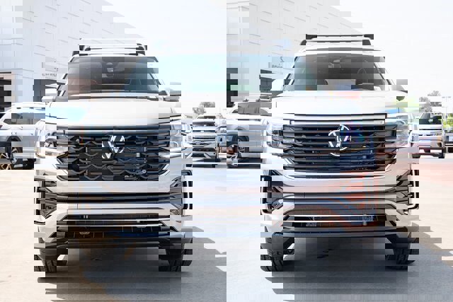 New 2026 Volkswagen Atlas Cross Sport SEL Premium R-Line image 9