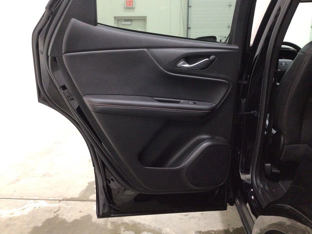 Used 2023 Chevrolet Blazer RS image 21