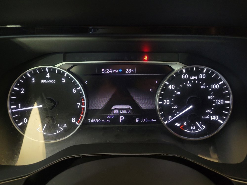 Used 2022 Nissan Pathfinder SV image 23