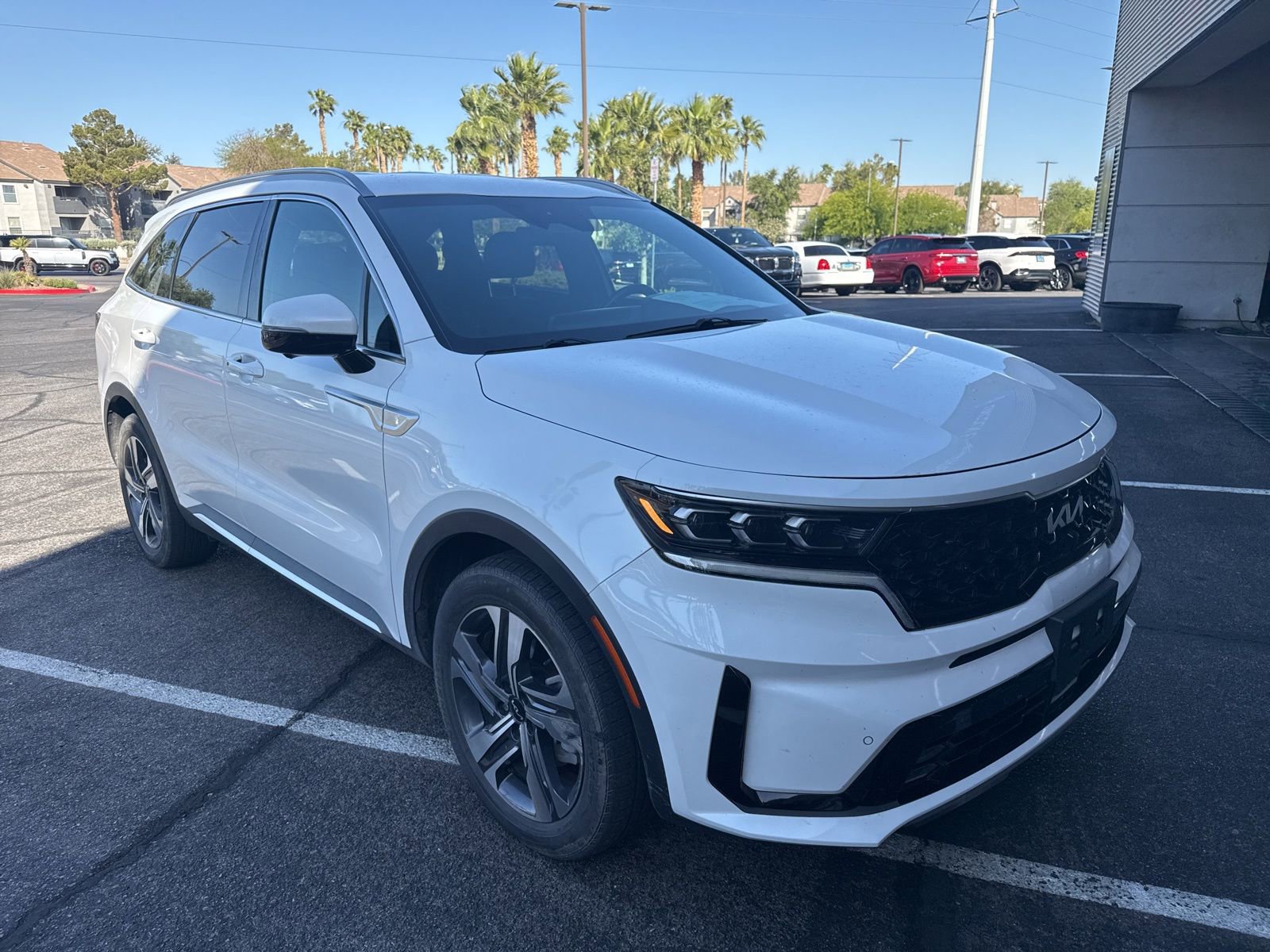 Used 2023 Kia Sorento SX Prestige AWD/4WD image 3