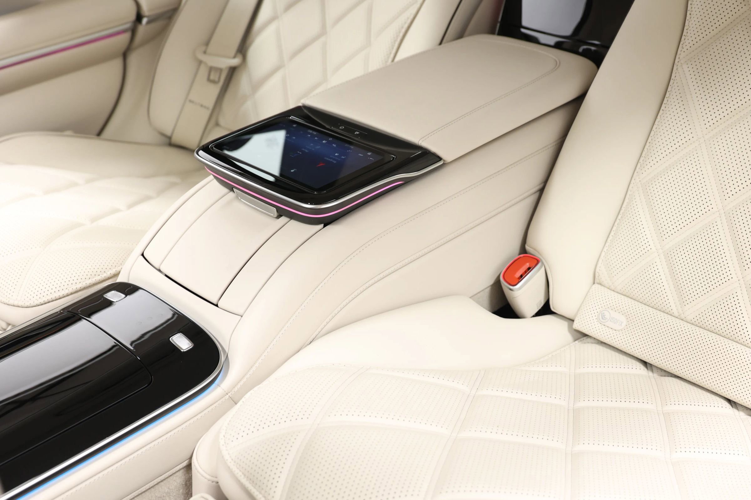 Used 2024 Mercedes-Benz Maybach S 580 4MATIC image 67