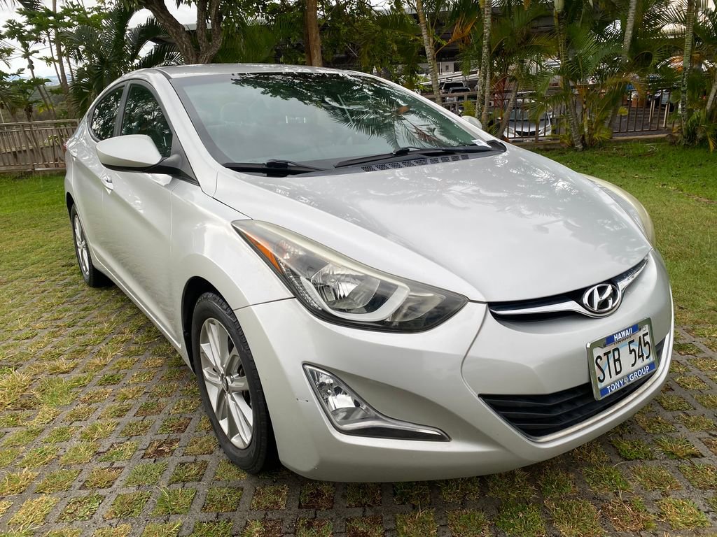 Used 2016 Hyundai Elantra SE w/ Option Group 02 FWD image 1