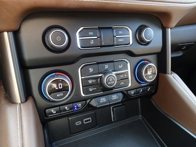 Used 2023 Chevrolet Tahoe High Country AWD/4WD image 24