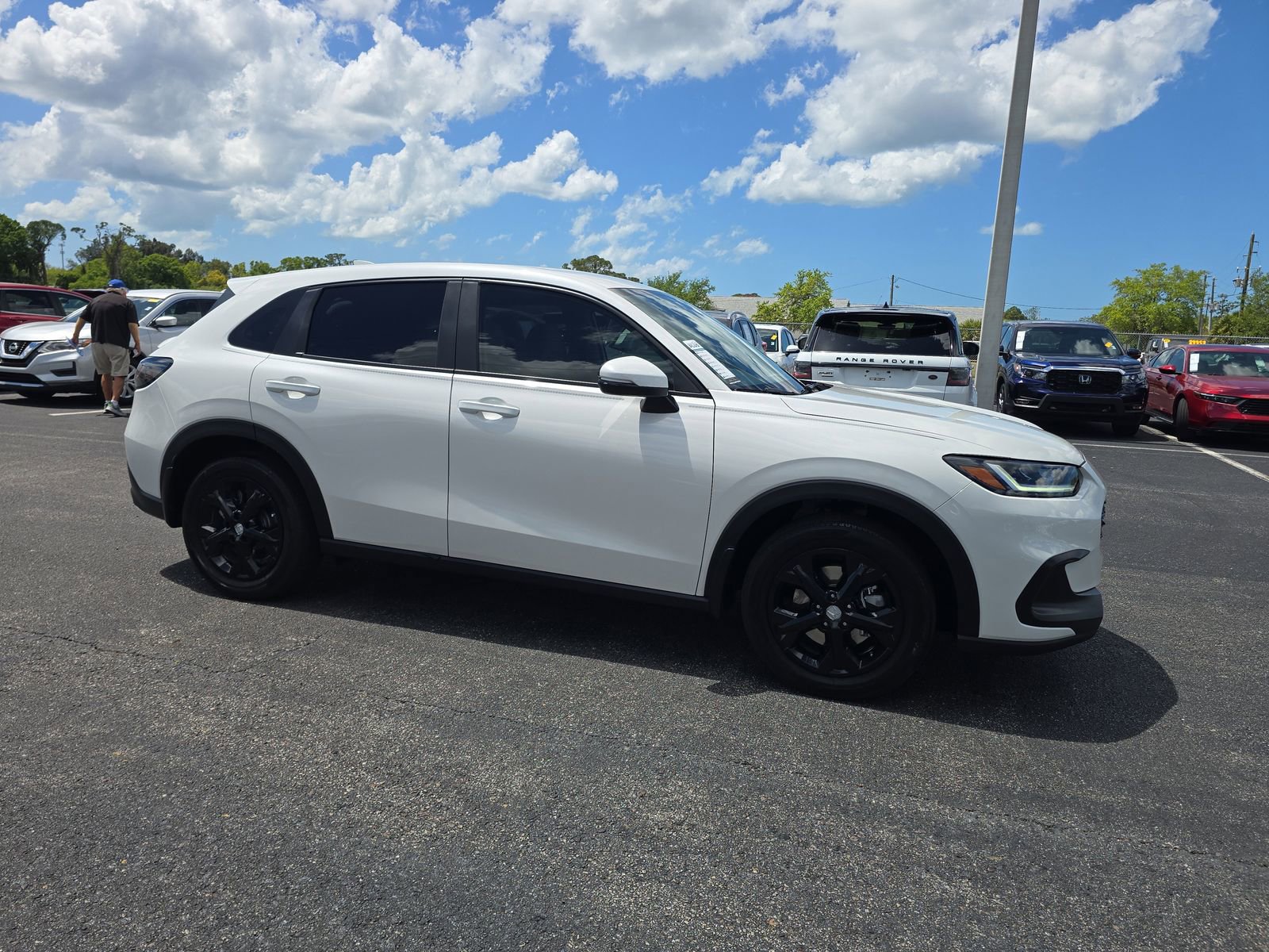 Certified 2024 Honda HR-V LX image 2