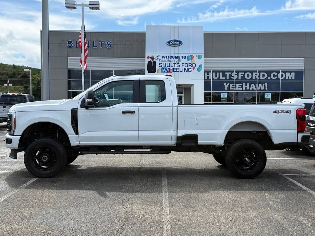 Used 2025 Ford F350 XL w/ STX Appearance Package AWD/4WD image 2