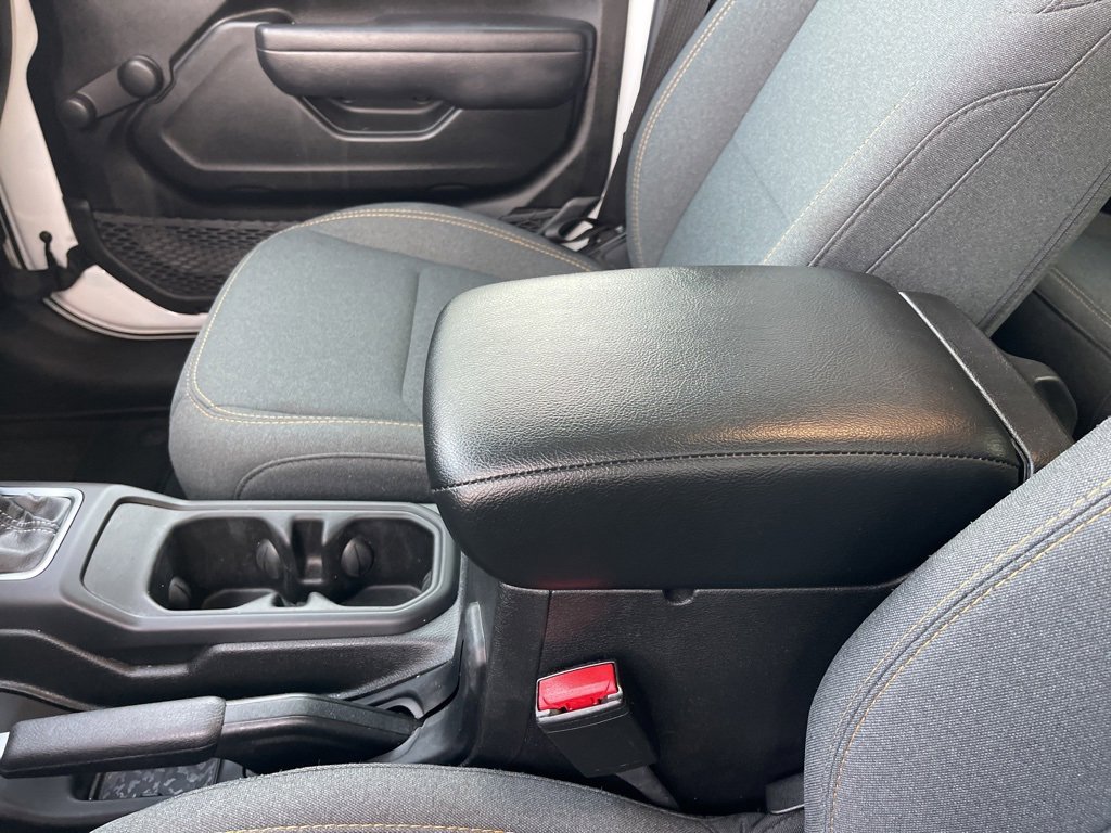 Used 2024 Jeep Gladiator Sport image 13