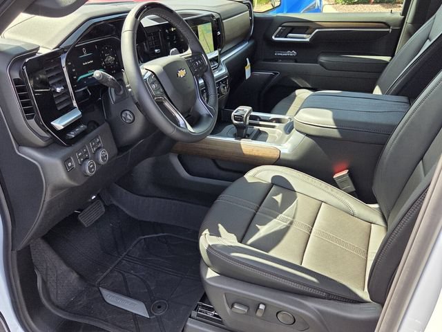 New 2026 Chevrolet Silverado 1500 High Country AWD/4WD image 6