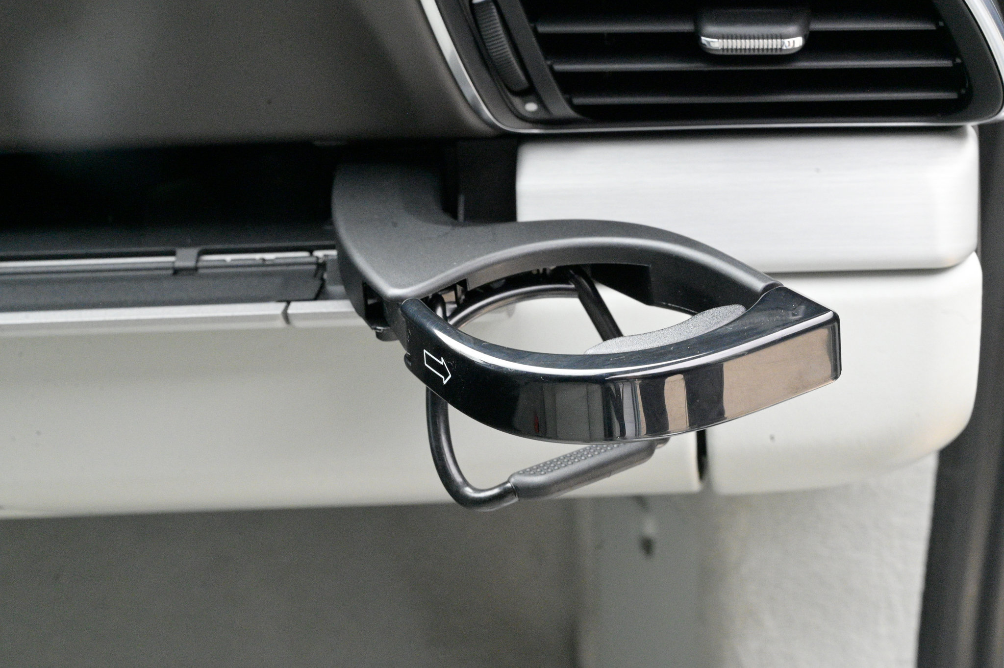 Used 2015 Porsche 911 Turbo image 48