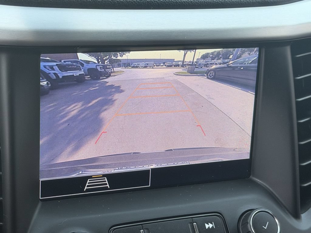 Used 2020 GMC Acadia SLE w/ Driver Convenience Package FWD image 18