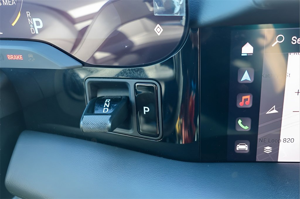 Used 2022 Porsche Taycan image 15