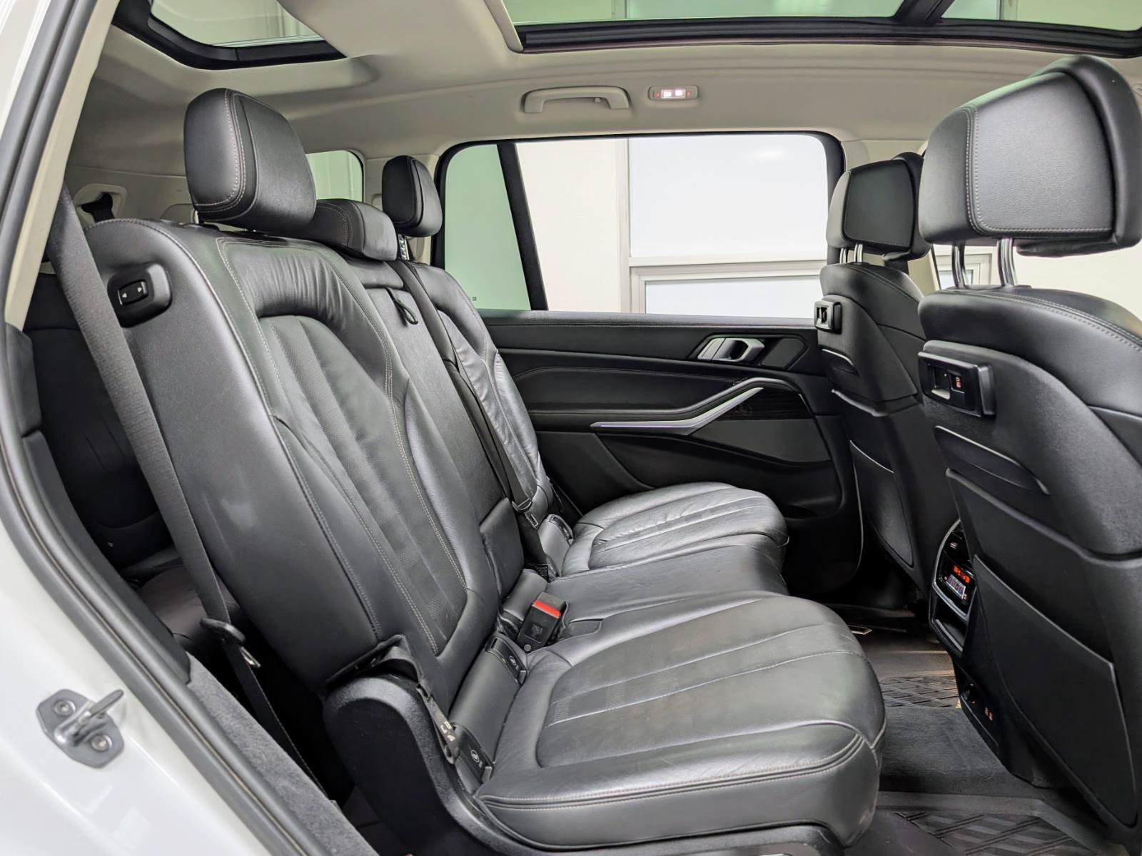 Used 2019 BMW X7 xDrive50i image 26