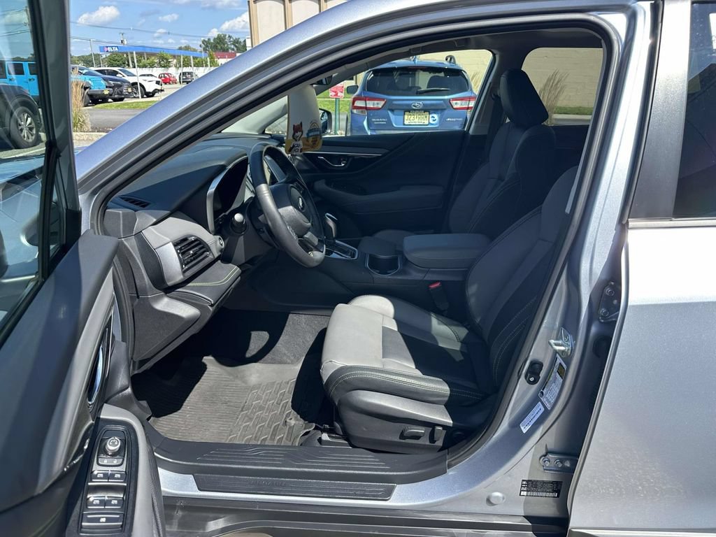Used 2024 Subaru Outback Onyx Edition AWD/4WD image 16