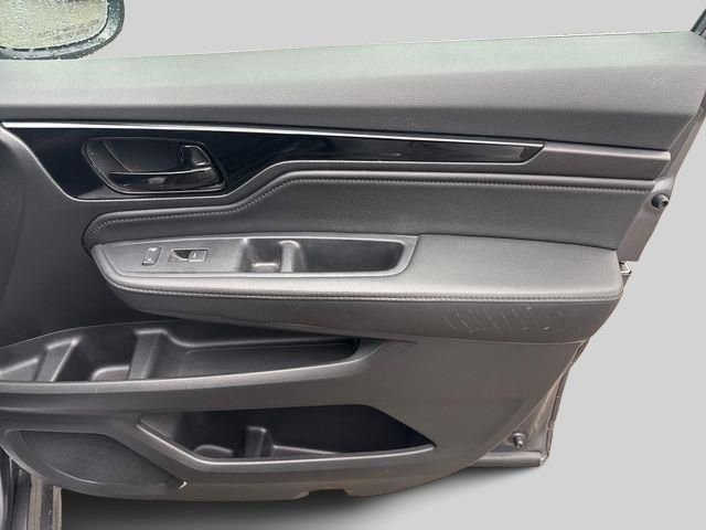 Used 2024 Honda Odyssey Touring image 23