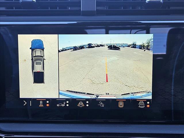 Used 2025 GMC Sierra 1500 AT4X image 13