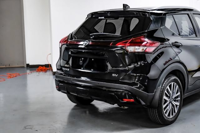 Used 2024 Nissan Kicks SV FWD image 12