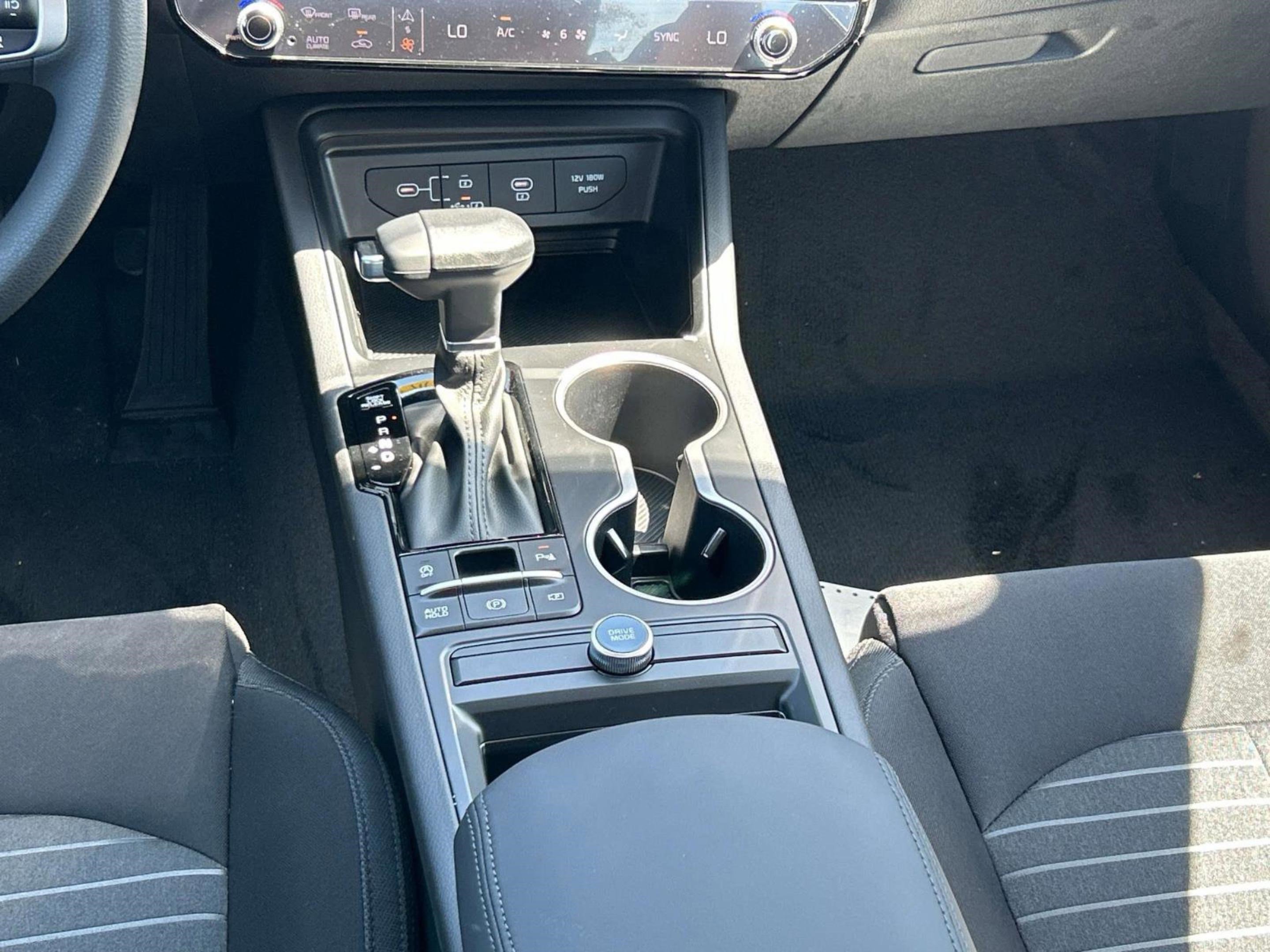 New 2026 Kia K5 LXS image 16