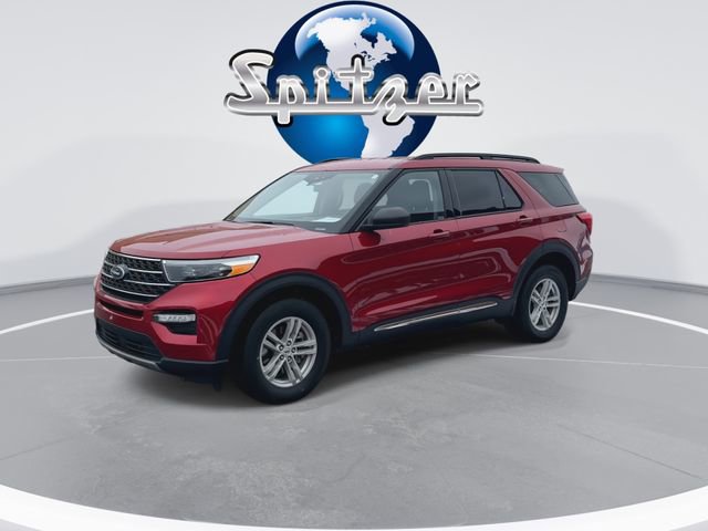 Used 2023 Ford Explorer XLT w/ Equipment Group 202A image 4