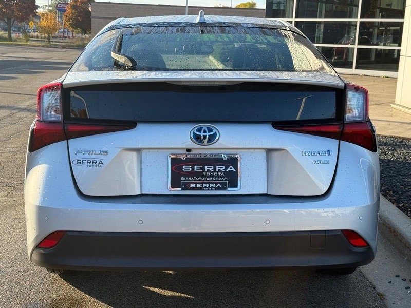 Used 2022 Toyota Prius XLE image 5