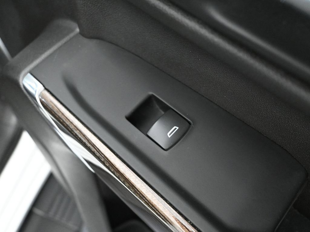 Used 2021 Chevrolet Silverado 1500 LT Trail Boss w/ Bed Protection Package image 51