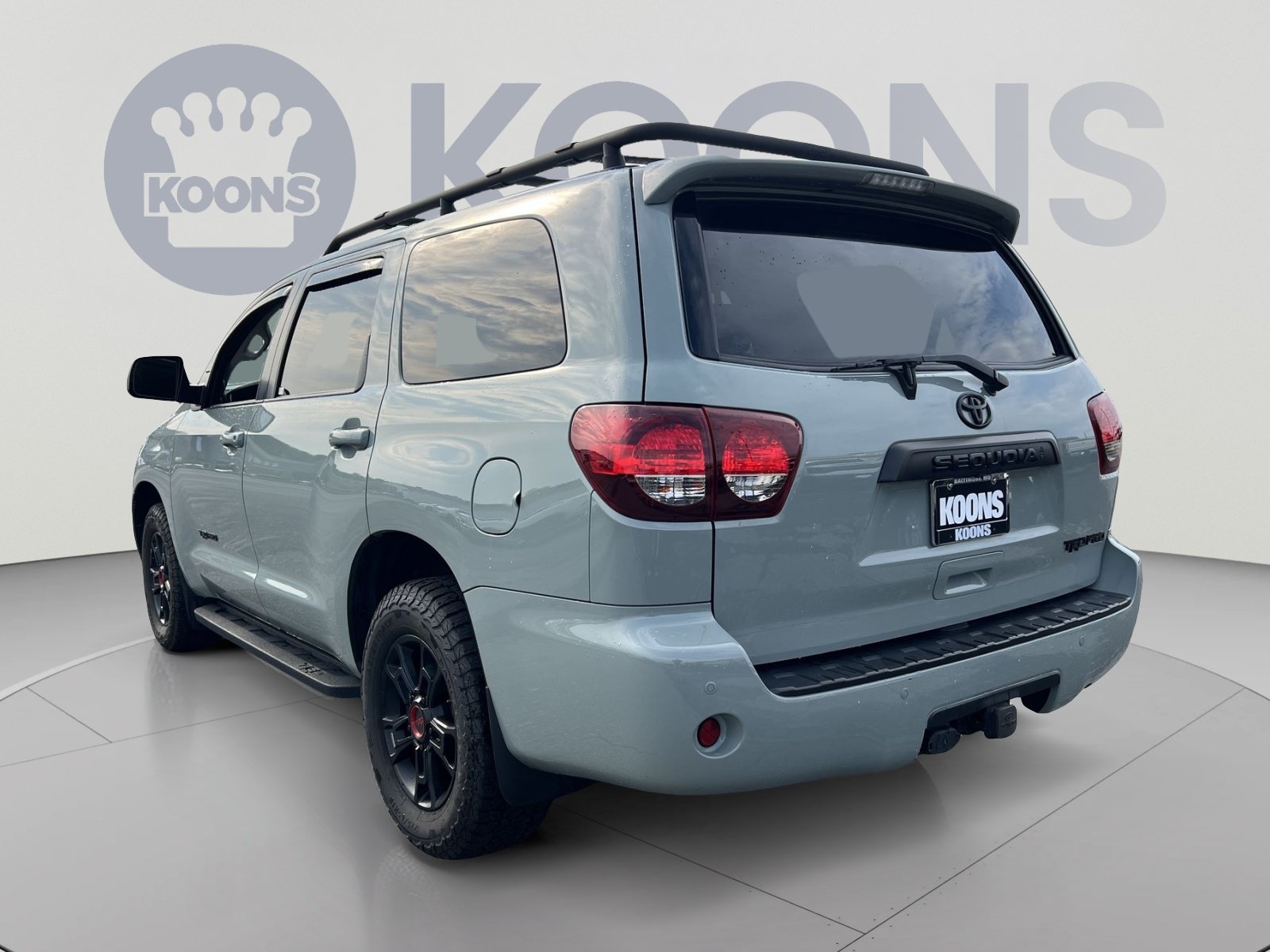Used 2021 Toyota Sequoia TRD Pro AWD/4WD image 4