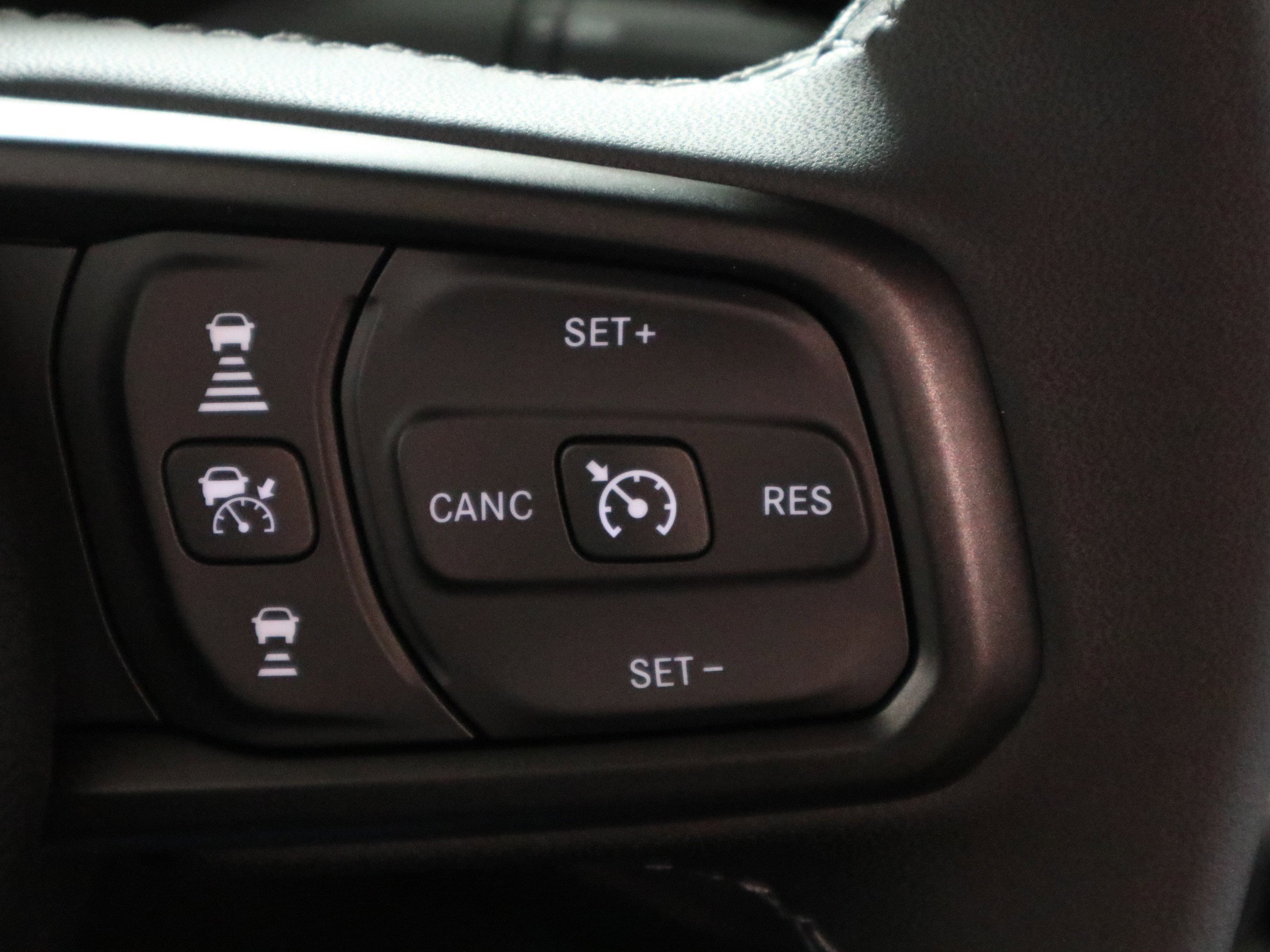 New 2026 Jeep Gladiator Sport AWD/4WD image 29