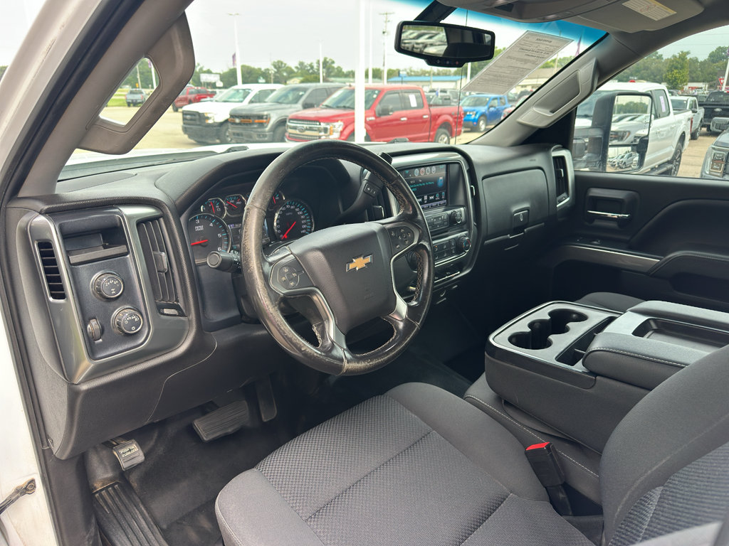 Used 2018 Chevrolet Silverado 2500 LT AWD/4WD image 6