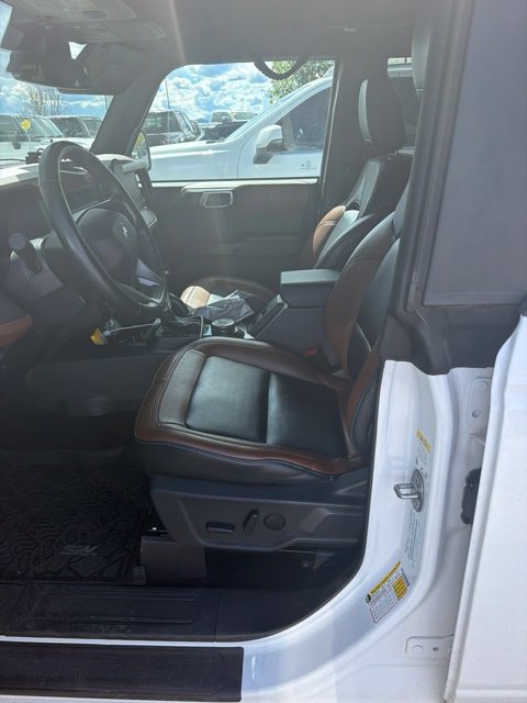 Used 2024 Ford Bronco Outer Banks w/ Sasquatch Package AWD/4WD image 10
