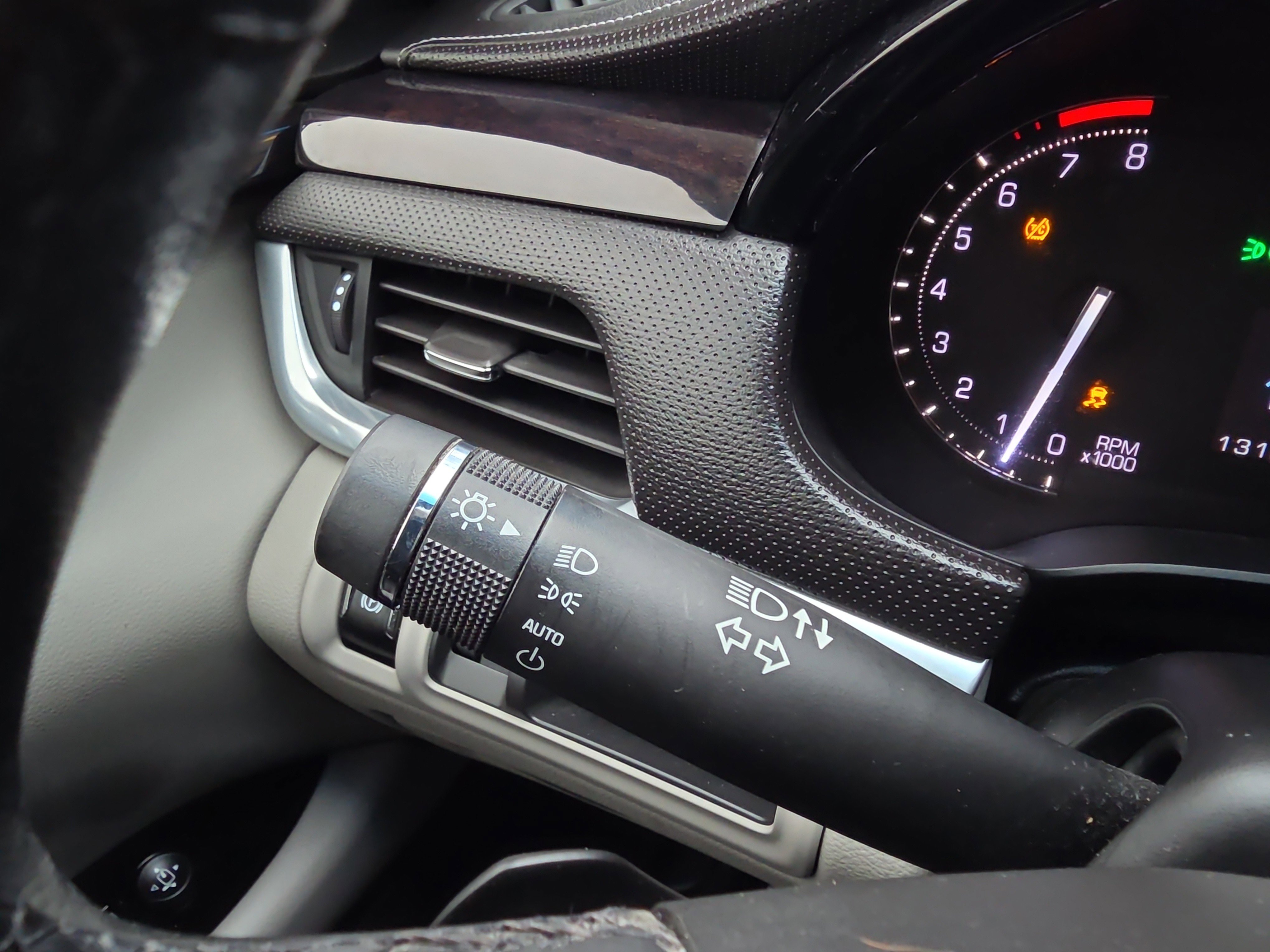 Used 2017 Cadillac XTS Luxury w/ Driver Awareness Package image 21