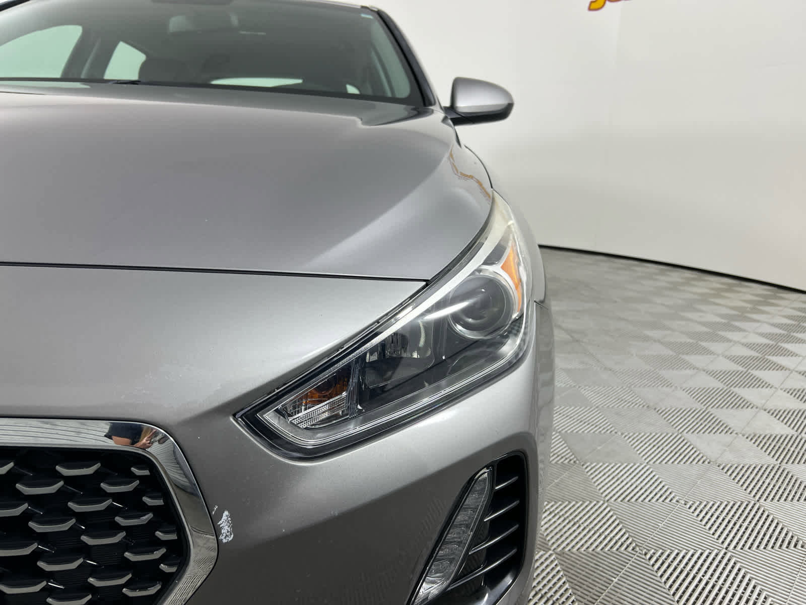 Used 2020 Hyundai Elantra GT FWD image 10