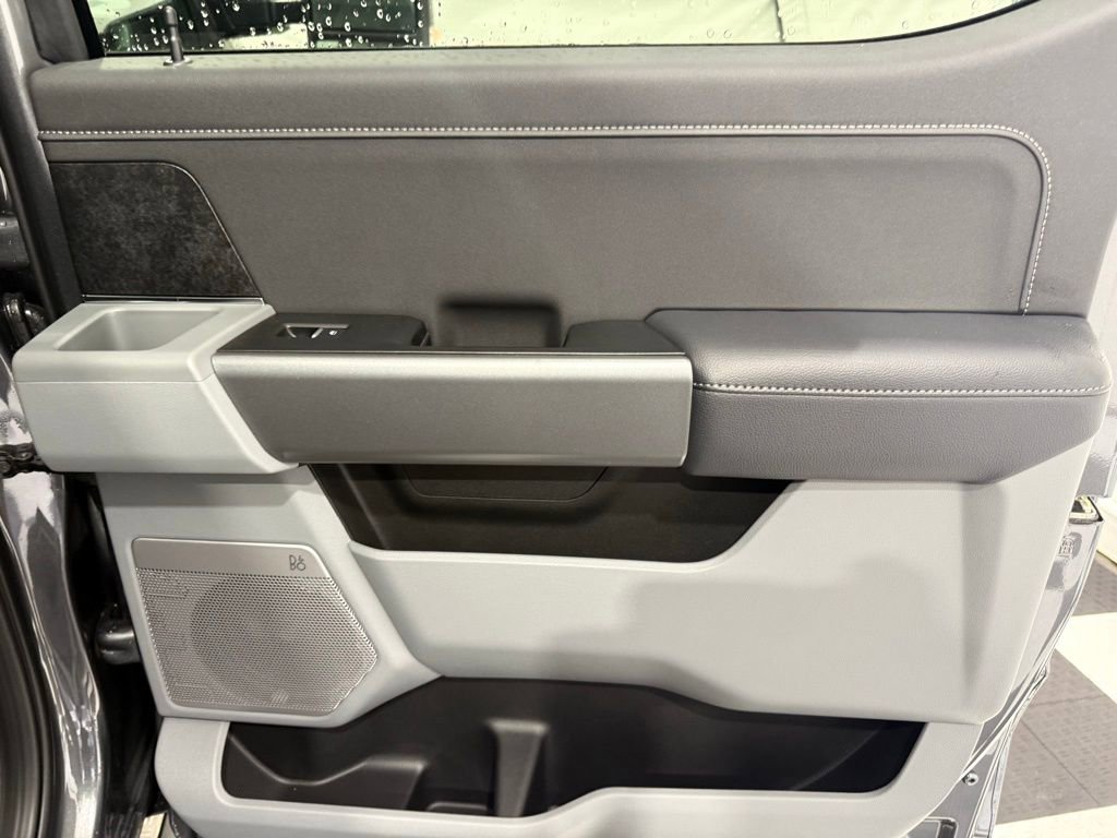 New 2026 Ford F250 XLT w/ XLT Premium Package image 27