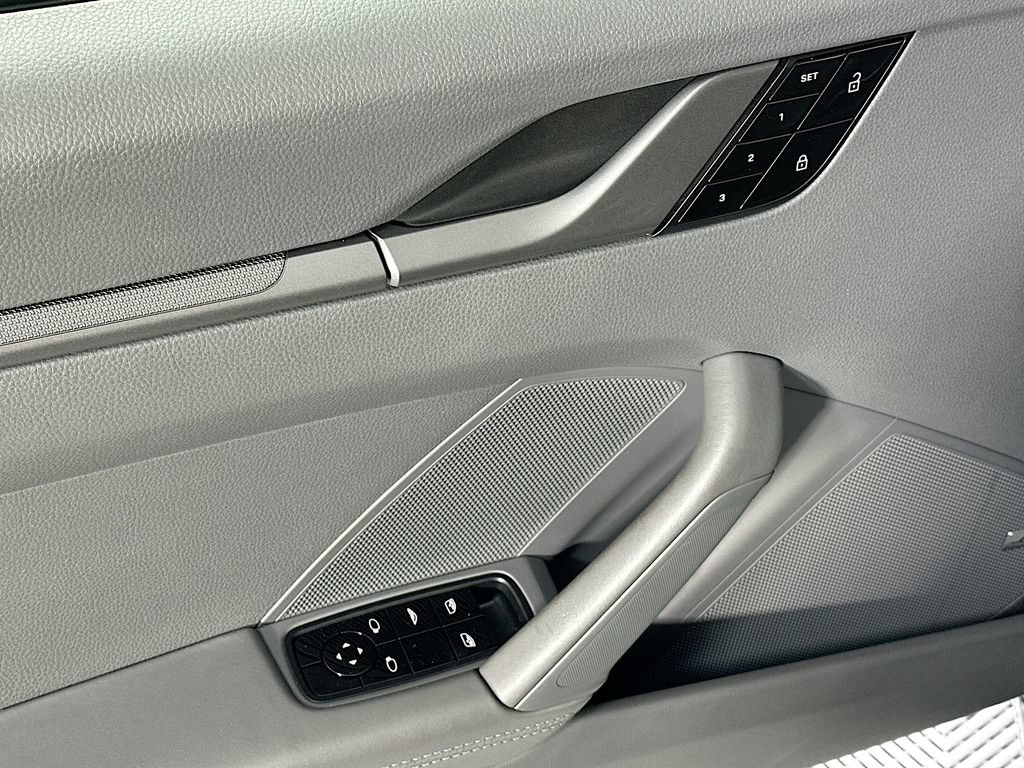 Certified 2020 Porsche 911 Carrera RWD image 19