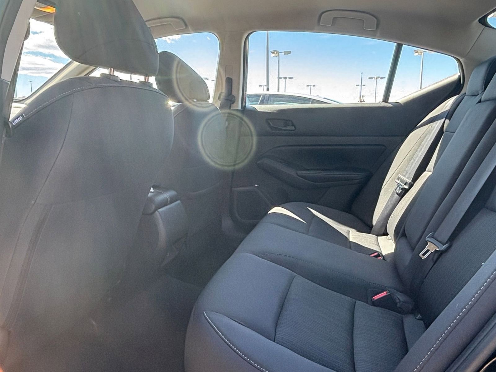 Used 2025 Nissan Altima 2.5 SV image 23