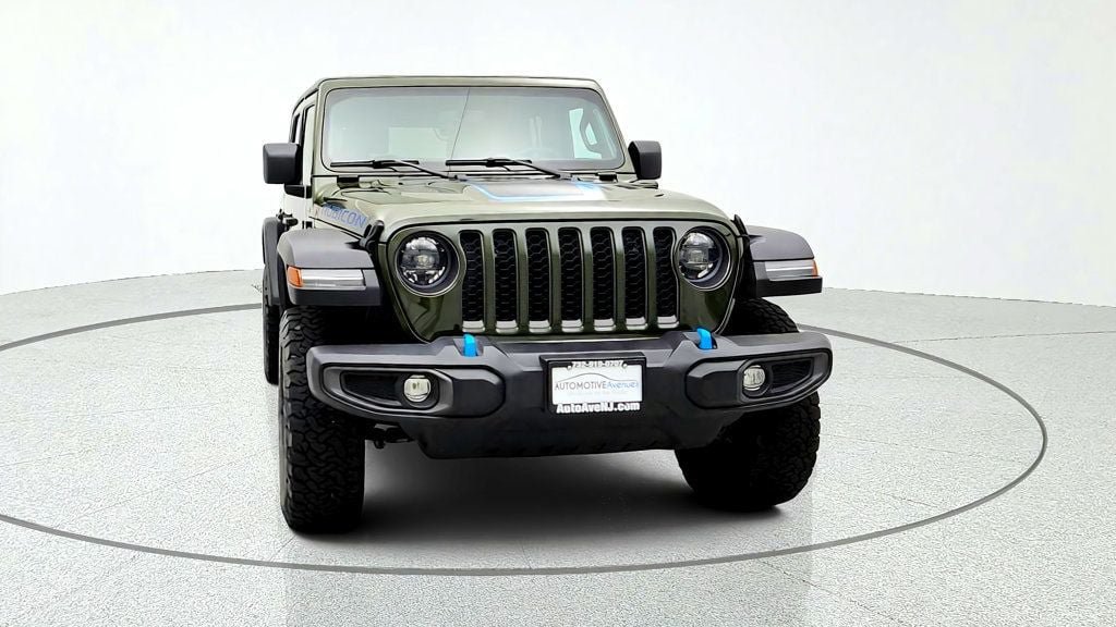 Used 2023 Jeep Wrangler Unlimited Rubicon 4xe w/ Cold Weather Group AWD/4WD image 2