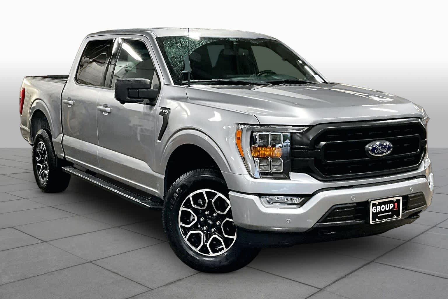 Used 2021 Ford F150 XLT w/ Equipment Group 302A High AWD/4WD image 3