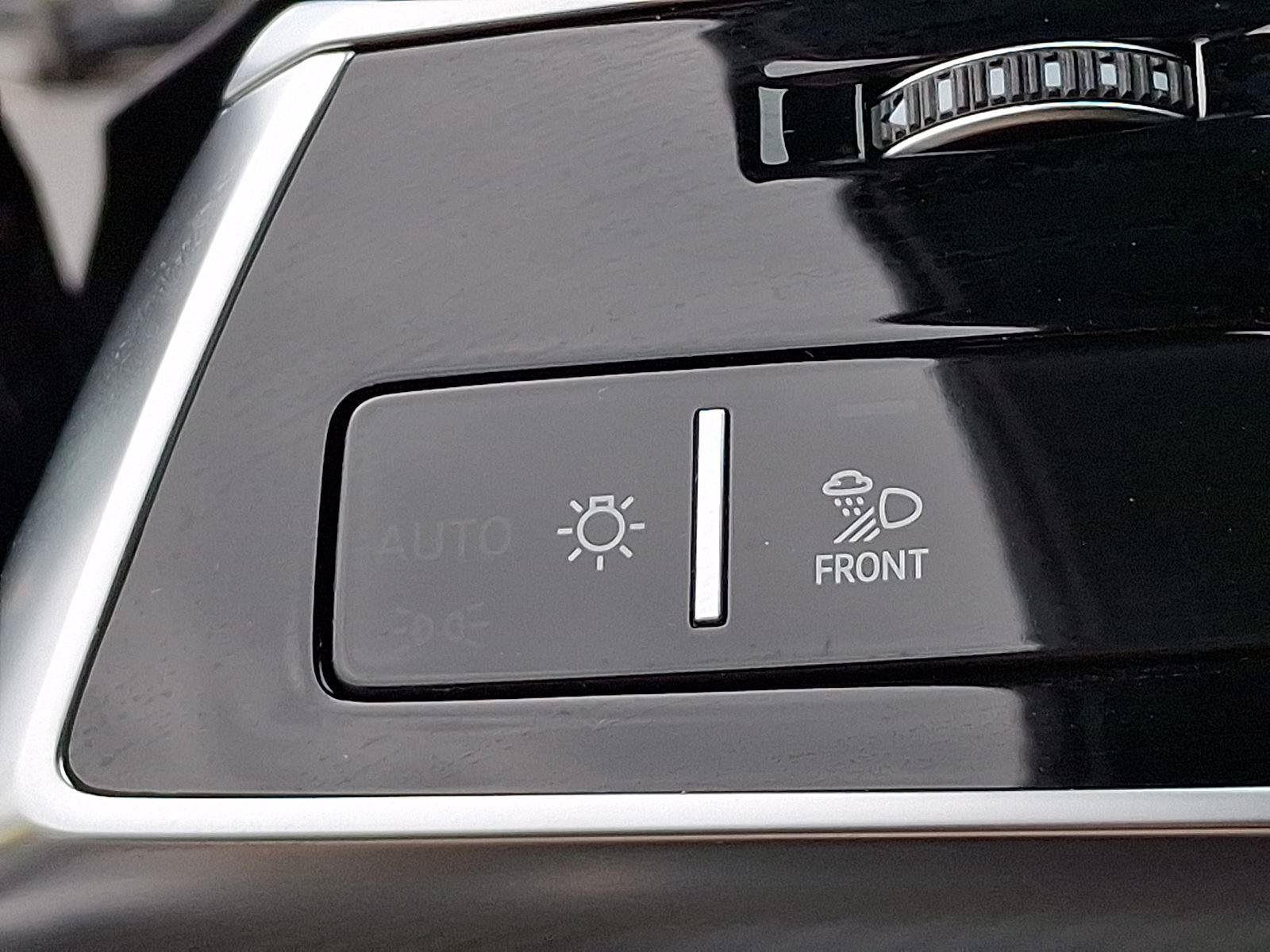 Used 2025 Audi SQ7 Prestige w/ Prestige Package AWD/4WD image 26