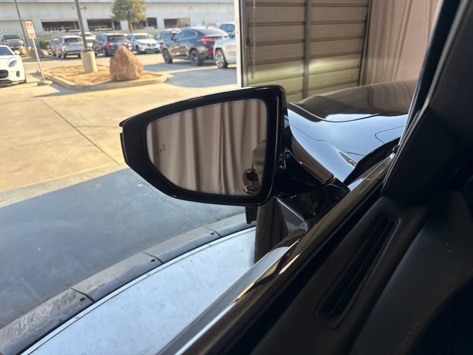 Used 2020 Lexus LS 500h w/ Luxury Package RWD image 16