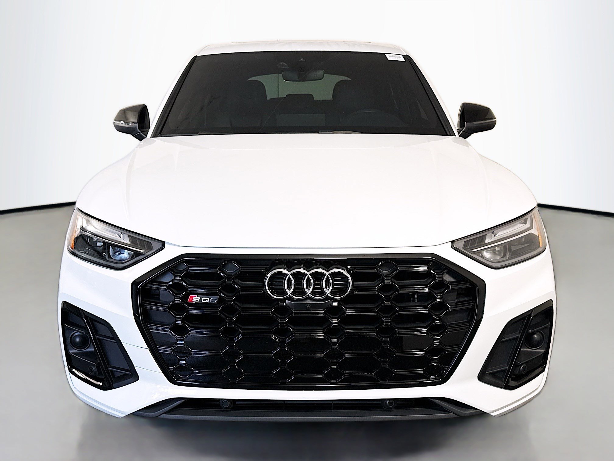 Used 2021 Audi SQ5 Premium Plus image 2