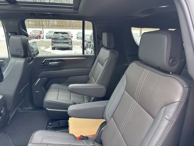 New 2026 Chevrolet Suburban High Country image 60