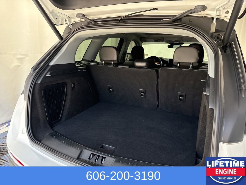 Used 2021 Lincoln Corsair Reserve w/ Elements Package image 9