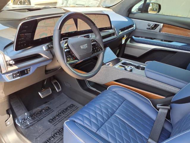 New 2026 Cadillac Vistiq Premium Luxury w/ LPO, Floor Liner Package image 12