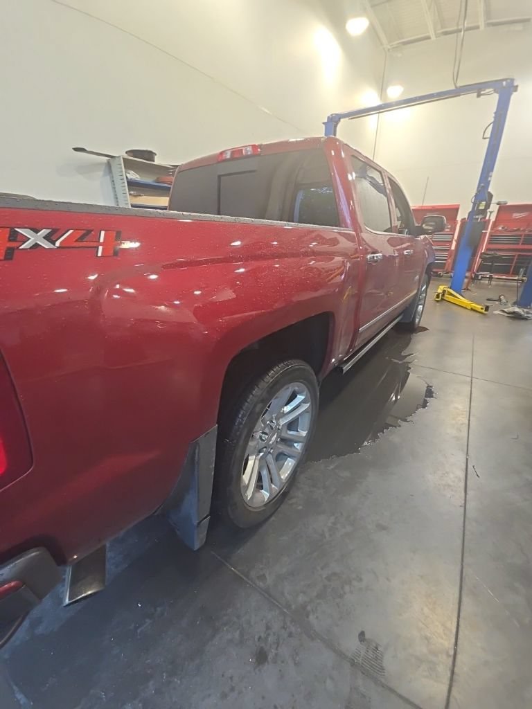 Used 2018 Chevrolet Silverado 1500 High Country AWD/4WD image 4