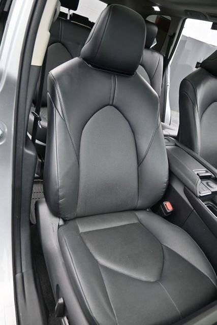 Used 2024 Toyota Grand Highlander XLE image 18