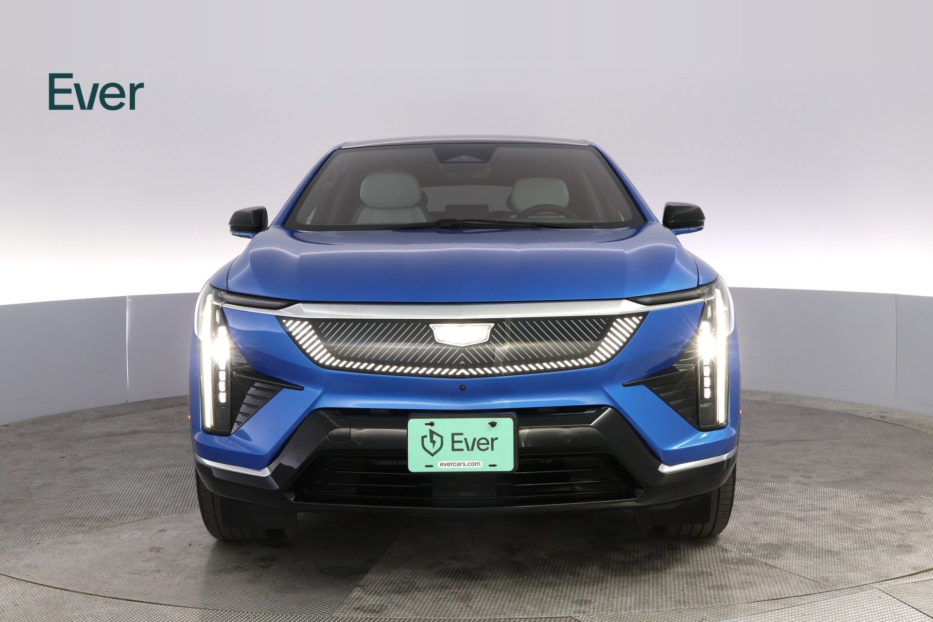 Used 2025 Cadillac Optiq Luxury 1 image 12