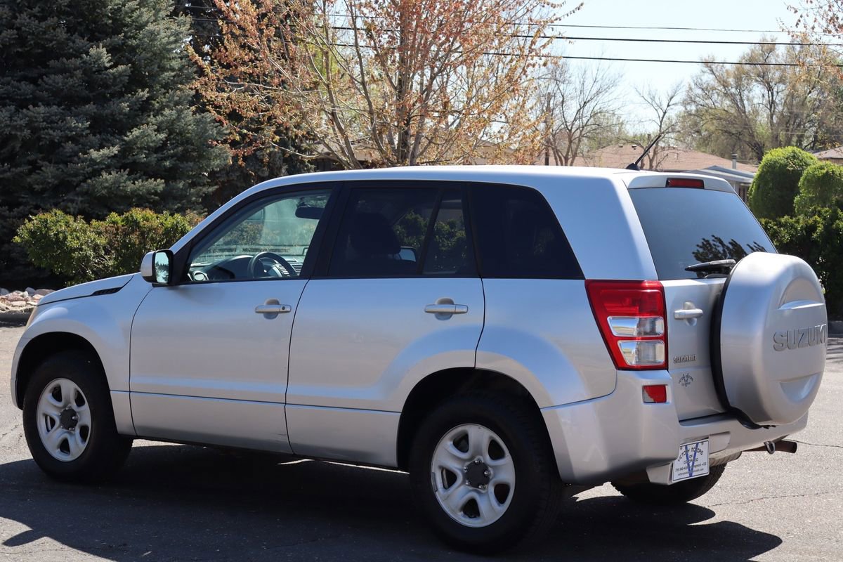 Used 2010 Suzuki Grand Vitara Premium image 8