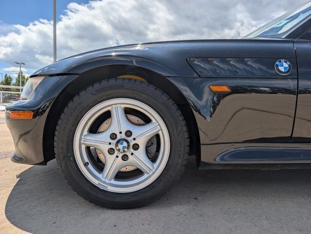 Used 1999 BMW Z3 2.5i RWD image 11