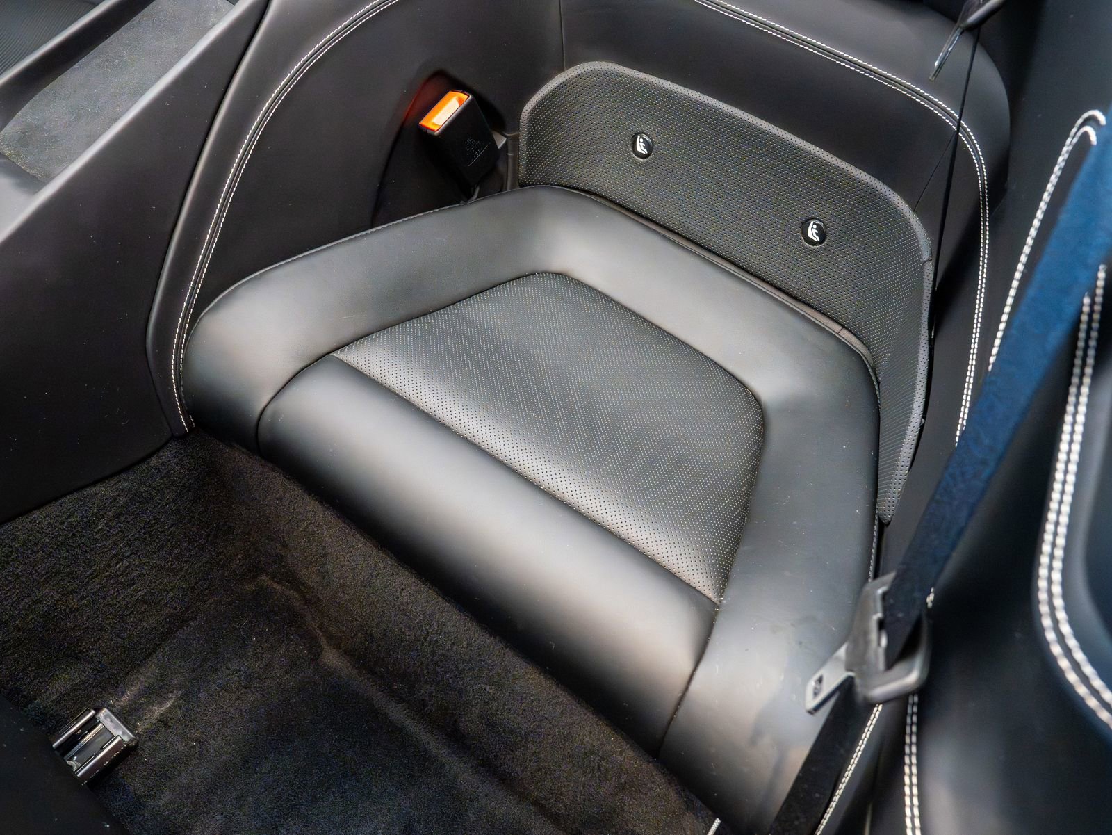 Used 2019 Ferrari Portofino RWD image 14