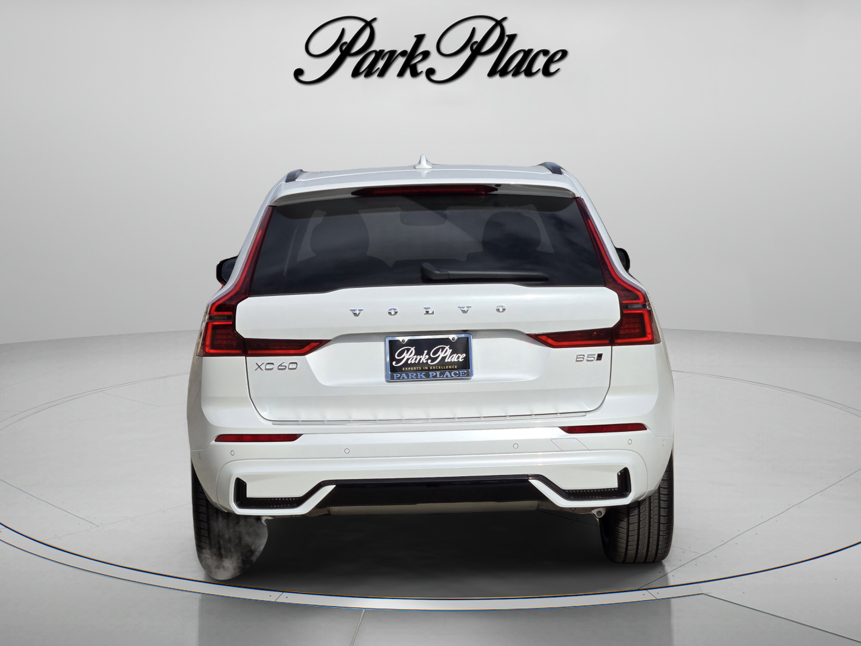 Used 2026 Volvo XC60 B5 Ultra w/ Protection Package Premier AWD/4WD image 4