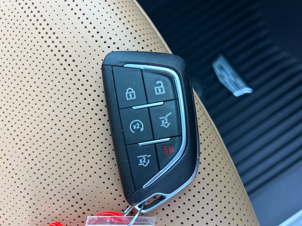 New 2026 Cadillac Escalade ESV Luxury image 65